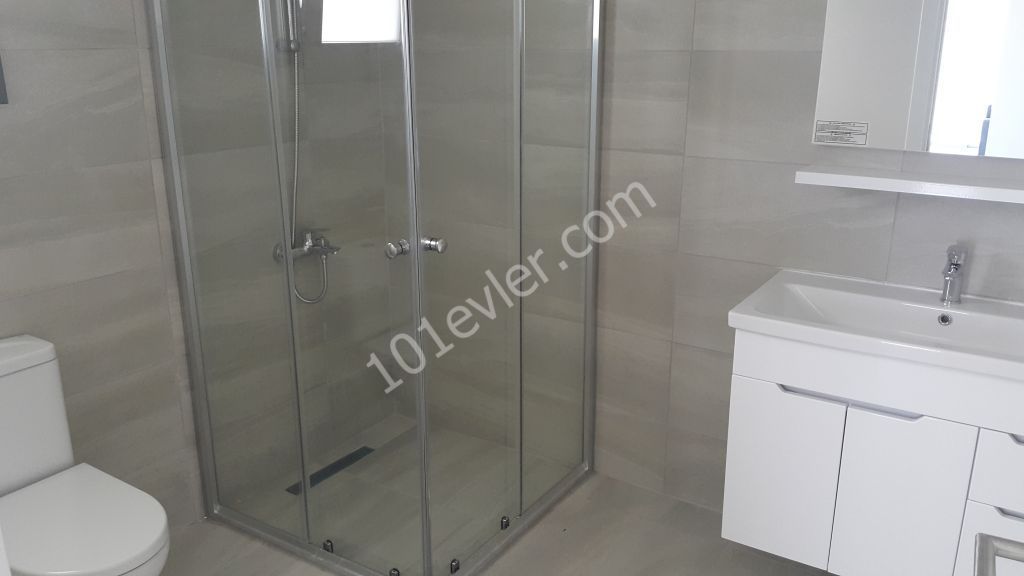 LUXURY 2+1 FLAT IN KIBRIS TOWN HOUSES