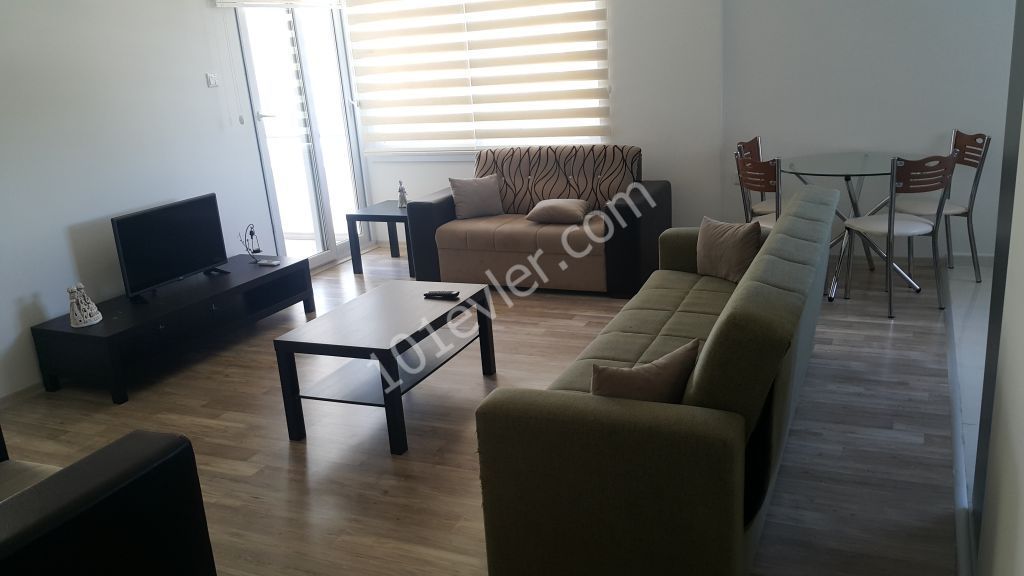 Girne Merkez'de Kiralık Lüx Residance 1+1 Daire!!!