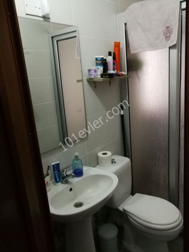 Flat To Rent in Girne Merkez, Kyrenia