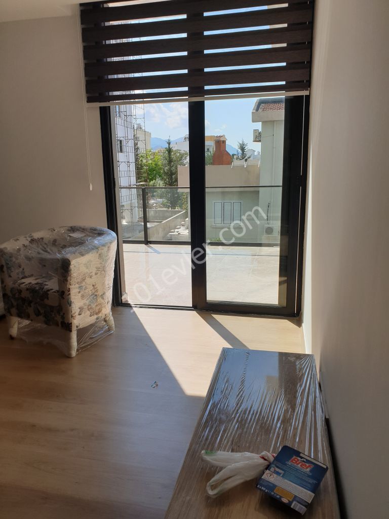 Flat To Rent in Girne Merkez, Kyrenia