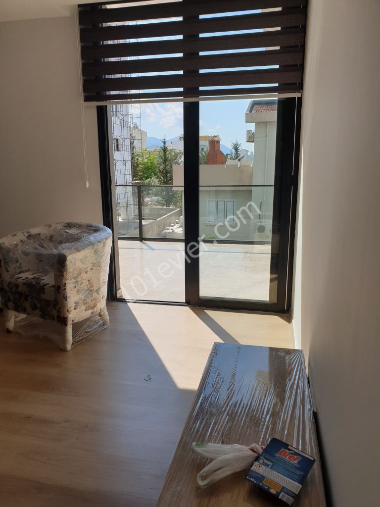 Flat To Rent in Girne Merkez, Kyrenia