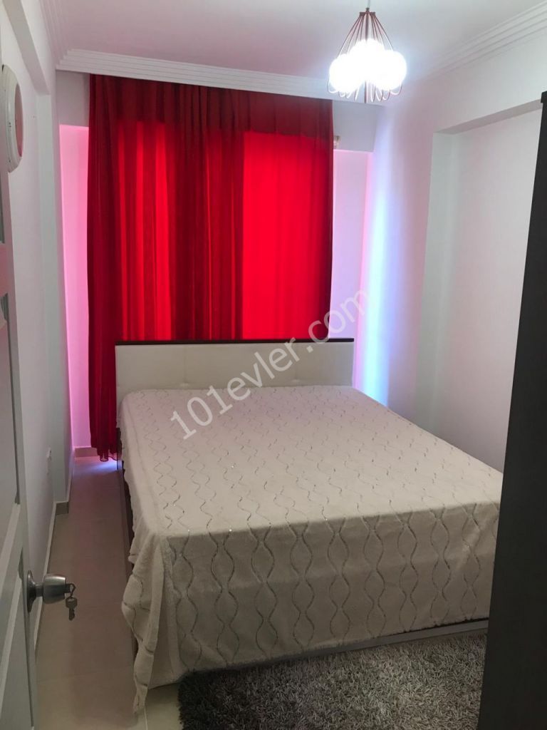 Flat To Rent in Alsancak, Kyrenia