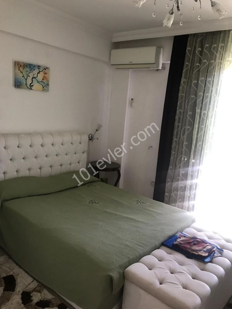 Flat To Rent in Alsancak, Kyrenia