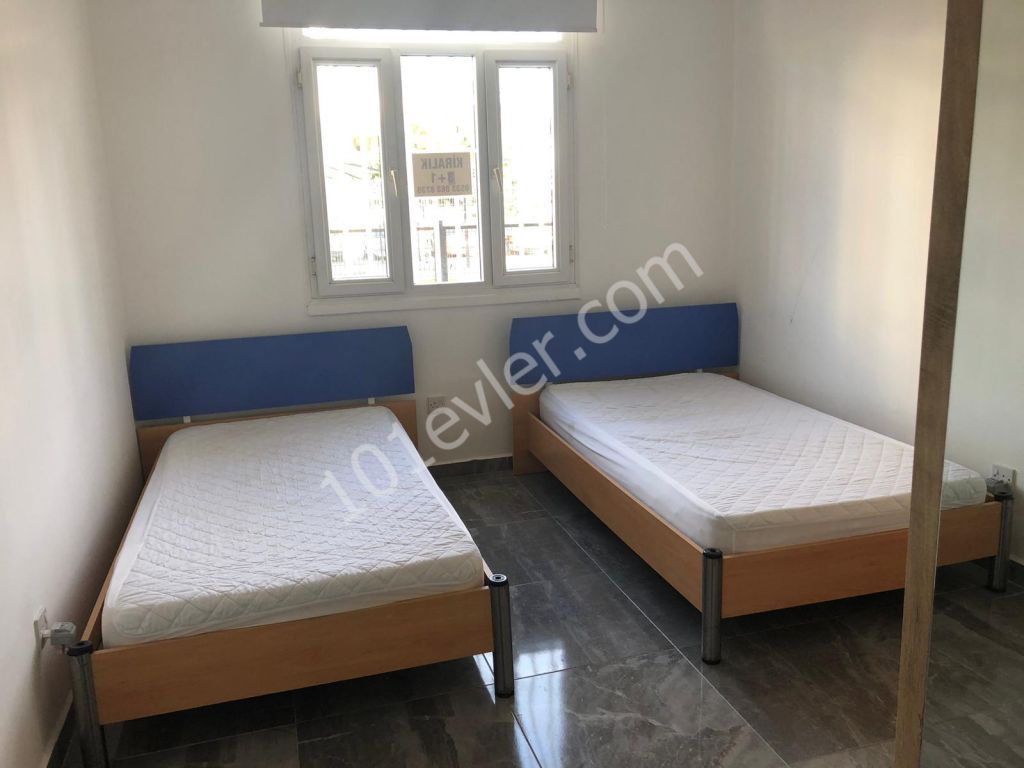 Flat To Rent in Girne Merkez, Kyrenia