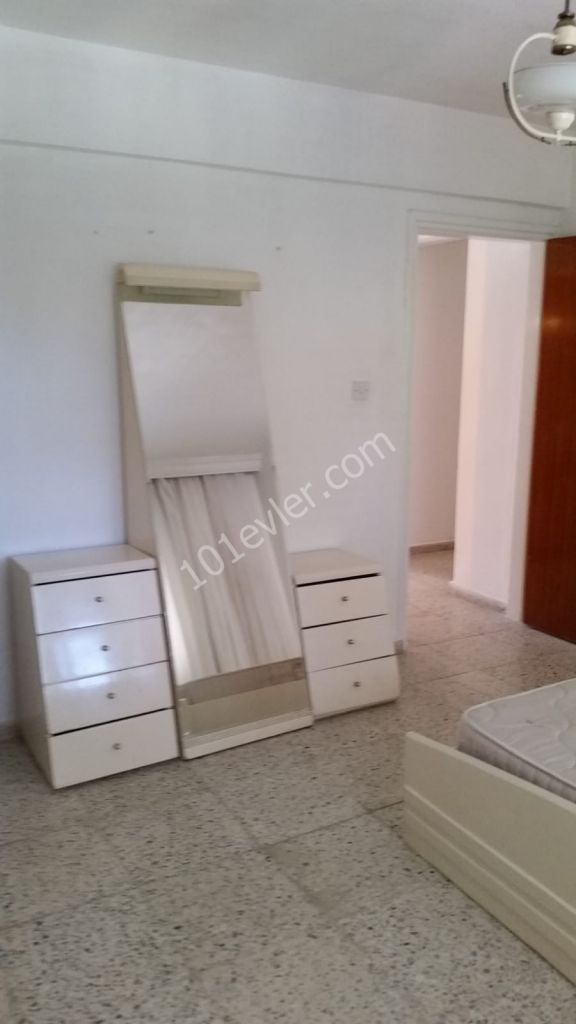 Flat To Rent in Girne Merkez, Kyrenia