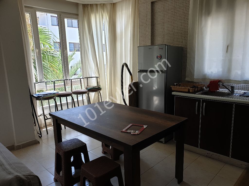 Flat To Rent in Girne Merkez, Kyrenia