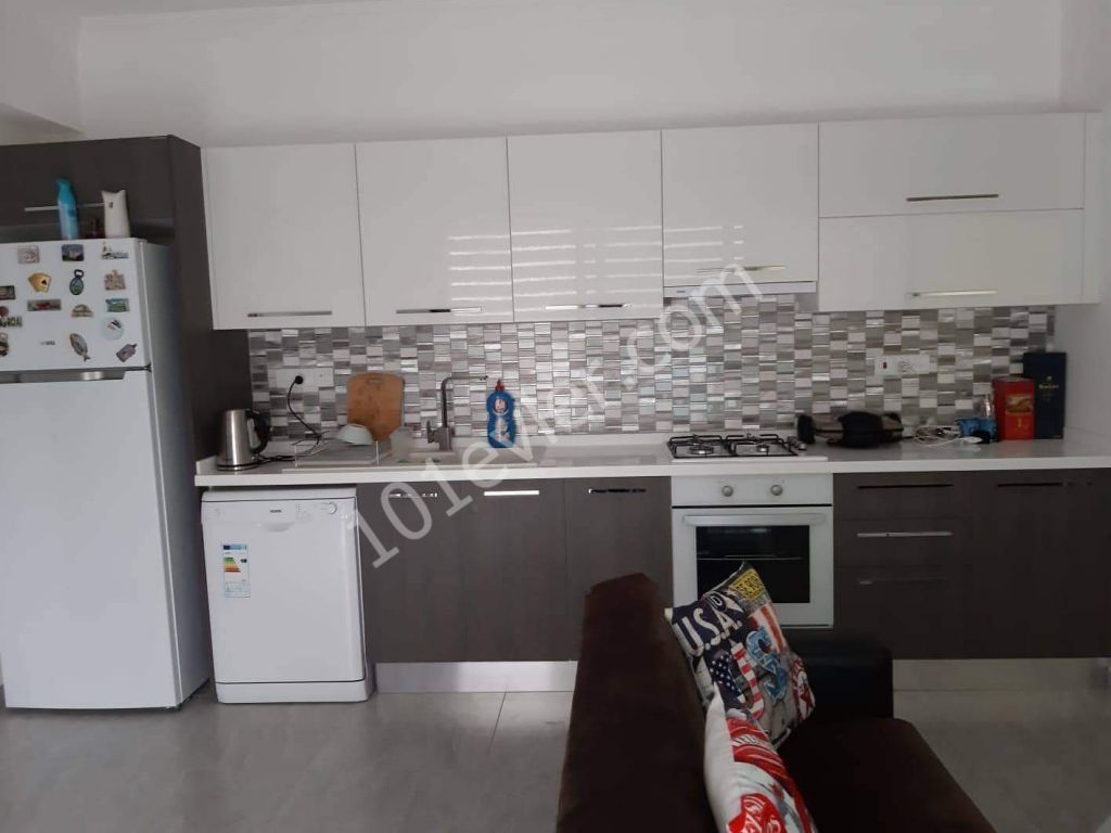 Flat To Rent in Girne Merkez, Kyrenia