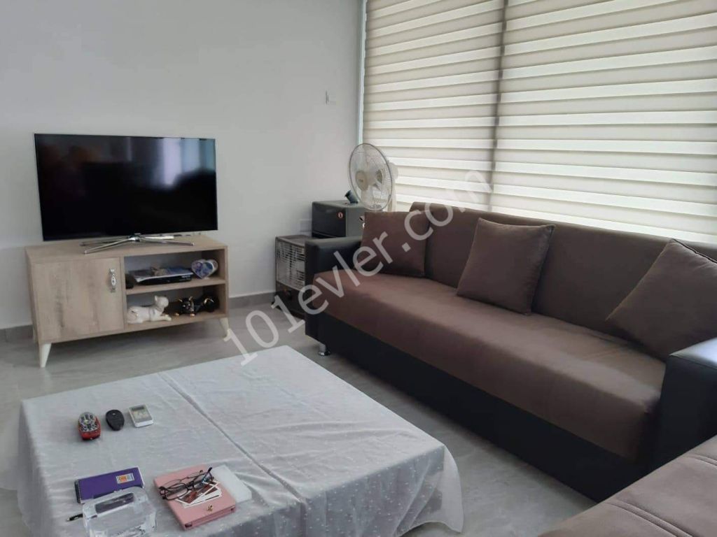 Flat To Rent in Girne Merkez, Kyrenia