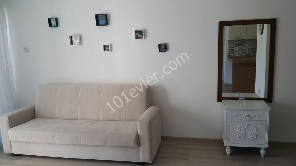 GİRNE EMTAN TOWERS'DA 2+1 FULL EŞYALI DAİRE!!!