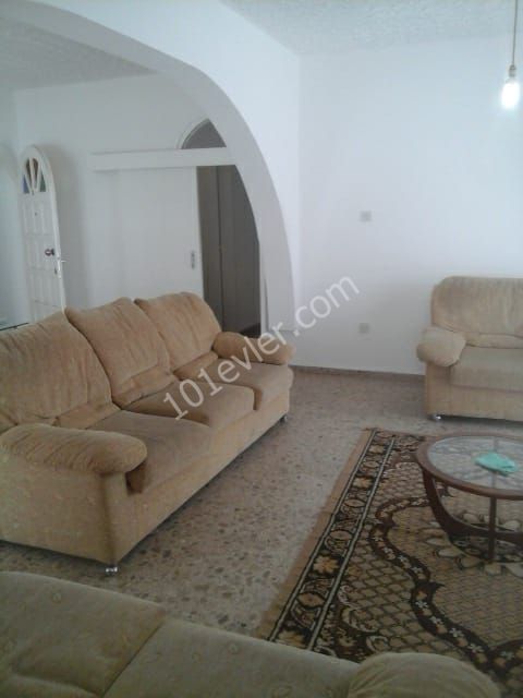 Flat To Rent in Ortaköy, Nicosia