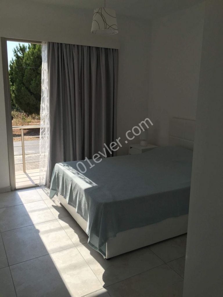 3+1 LUXURY APARTMENT WITH A FULLY FURNISHED GARDEN WITHIN WALKING DISTANCE OF THE SEA IN KYRENIA KARAOGLANOGLU!!! ** 