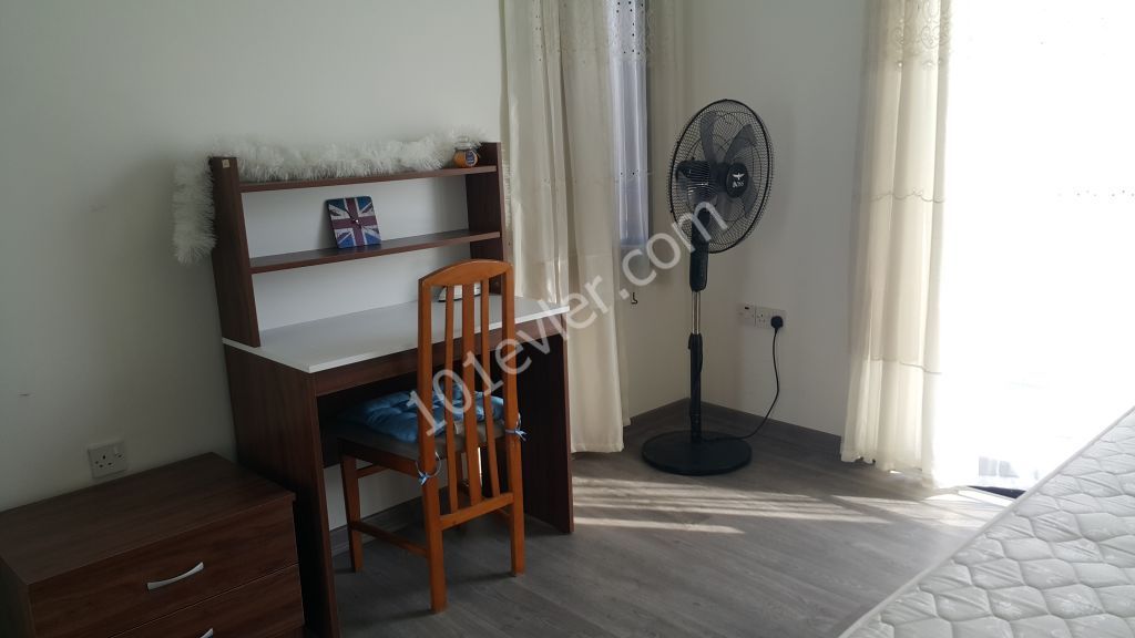 GAU'ye 50 m YÜRÜME MESAFESİNDE 1+1 FULL EŞYALI LÜKS DAİRE!