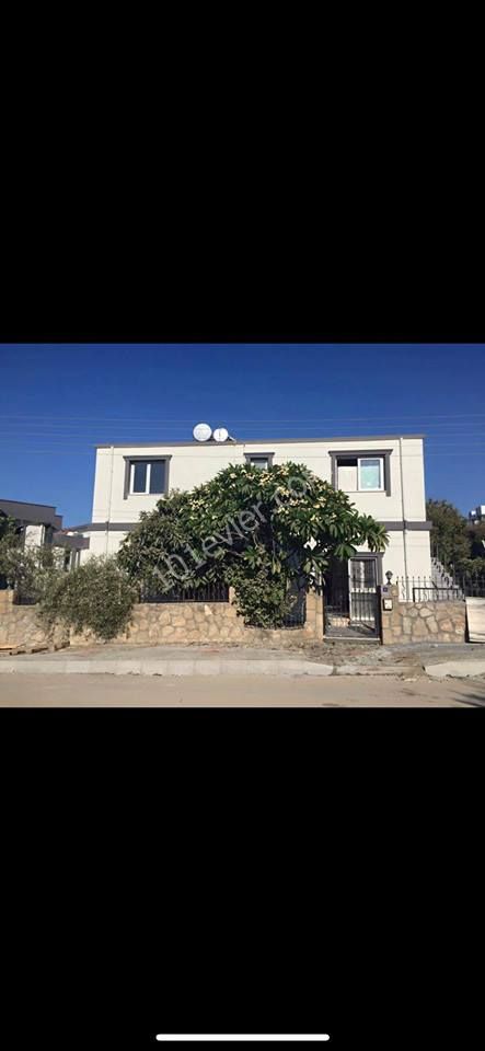 Flat To Rent in Karaoğlanoğlu, Kyrenia