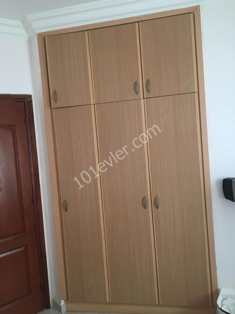 Flat To Rent in Girne Merkez, Kyrenia