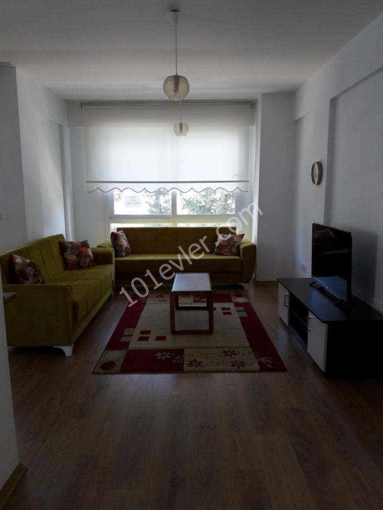 GİRNE LEFKOŞA ÇEMBERİ YAKININDA 2+1 FULL EŞYALI LÜKS DAİRE!!!