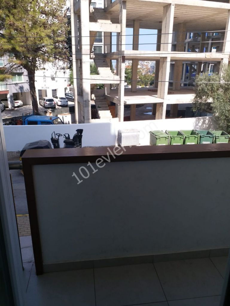 Flat To Rent in Girne Merkez, Kyrenia