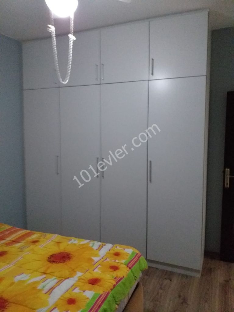 Flat To Rent in Zeytinlik, Kyrenia