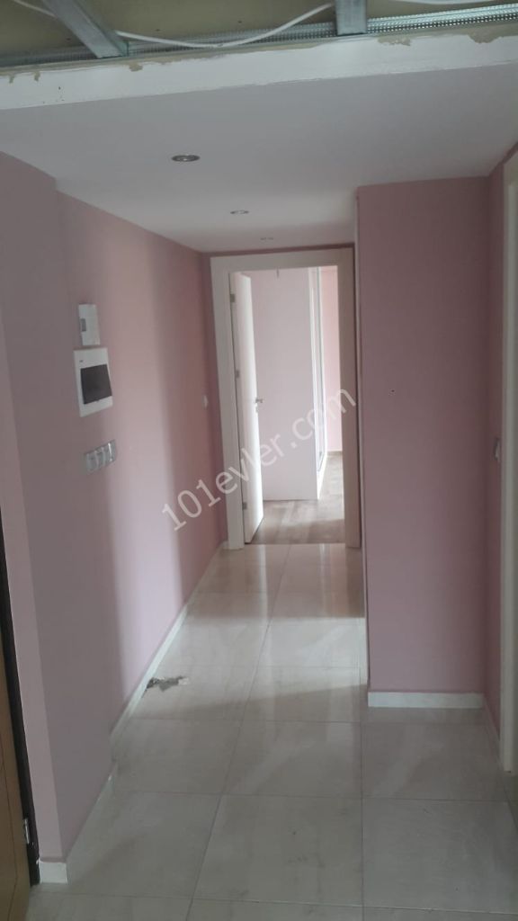 Flat To Rent in Girne Merkez, Kyrenia