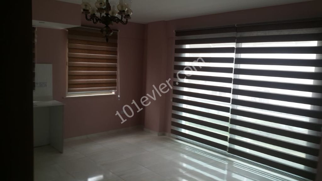 Flat To Rent in Girne Merkez, Kyrenia