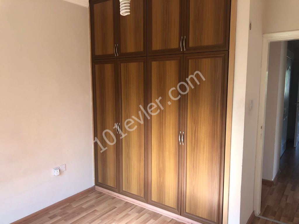 Flat To Rent in Girne Merkez, Kyrenia