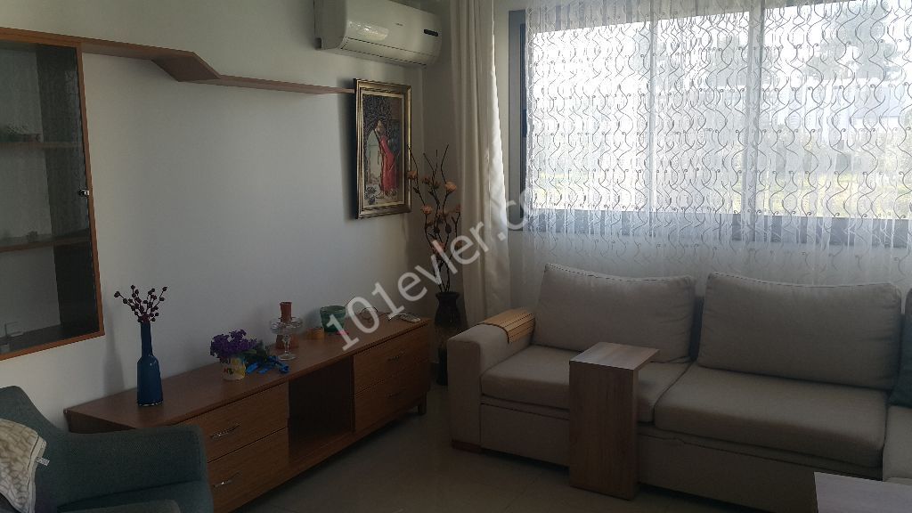 Flat For Sale in Karaoğlanoğlu, Kyrenia