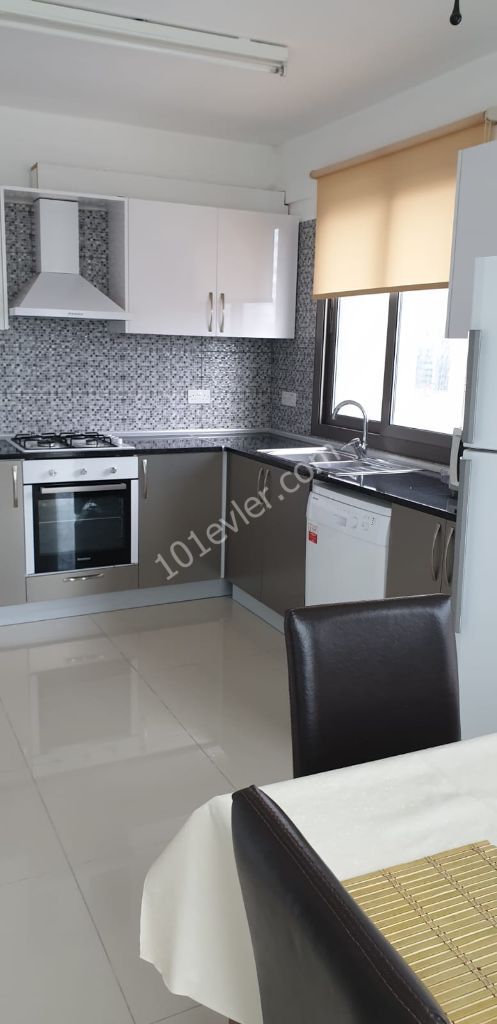 GİRNE YOK YOKTUR MARKET BÖLGESİNDE 2+1 FULL EŞYALI LÜKS DAİRE!!!