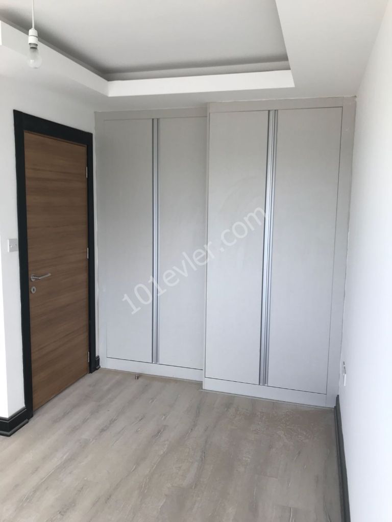 GİRNE NUSMAR MARKET BÖLGESİNDE 1+1 LÜKS DAİRE!