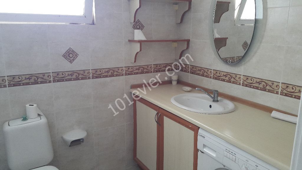 Flat To Rent in Girne Merkez, Kyrenia