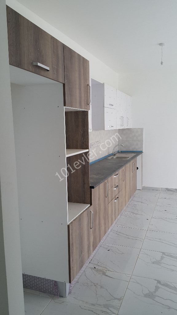 2+ 1 (85m2) APARTMENT IN A VERY NICE LOCATION WITH A TURKISH COB IN MITREELI!!(THE LAST 4 PIECES)!! ** 