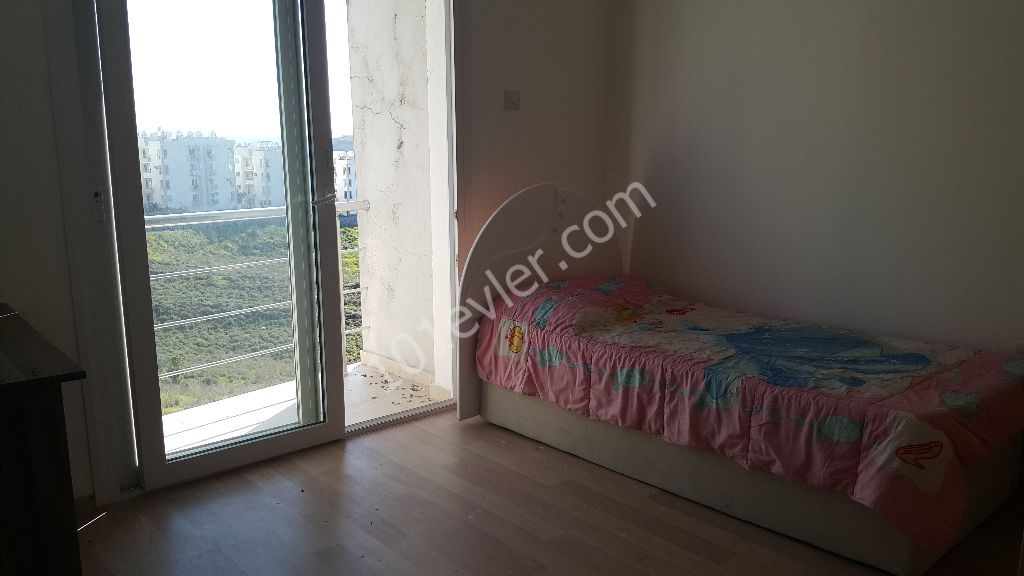 Flat To Rent in Dikmen, Kyrenia