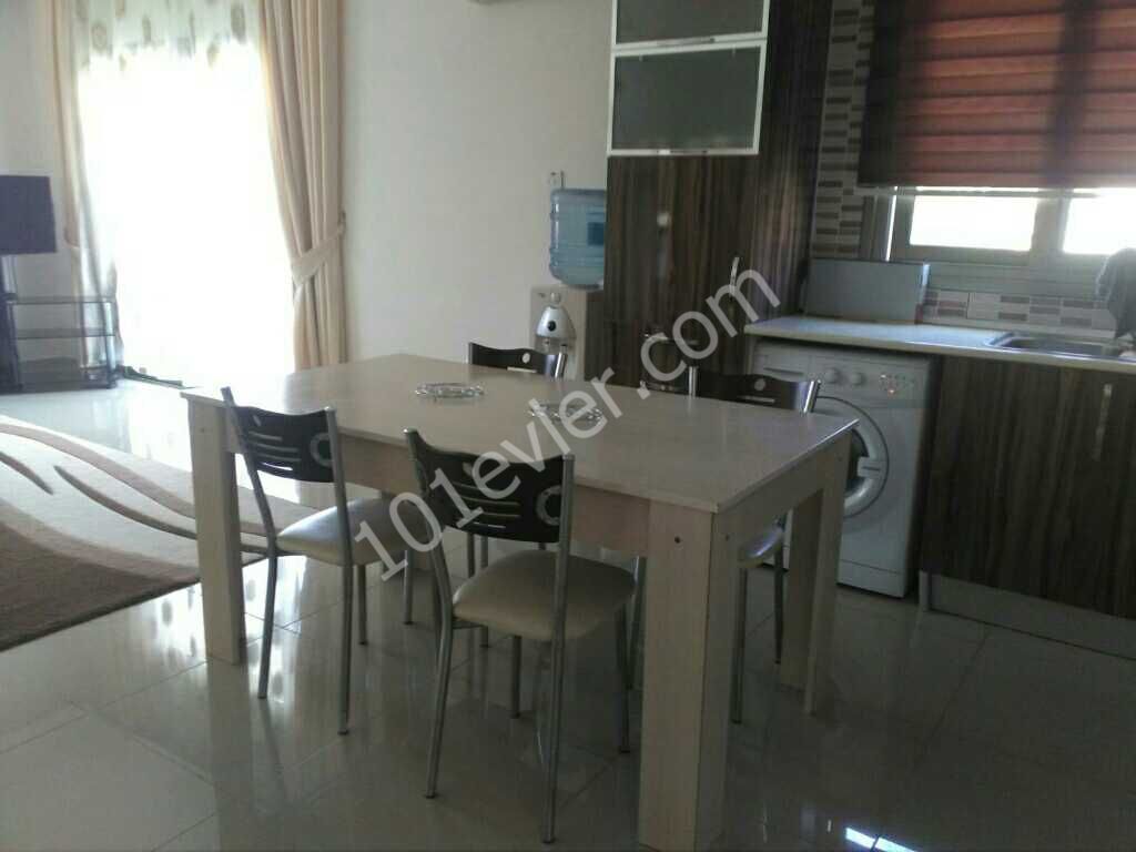 Flat To Rent in Girne Merkez, Kyrenia