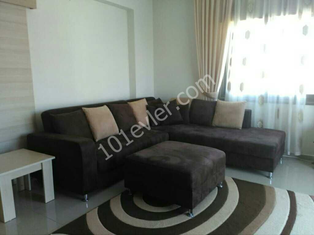 Flat To Rent in Girne Merkez, Kyrenia