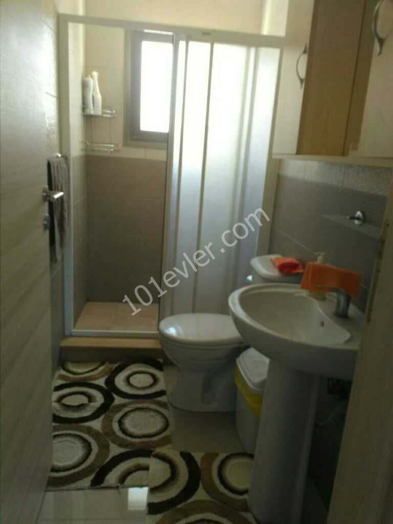 Flat To Rent in Girne Merkez, Kyrenia