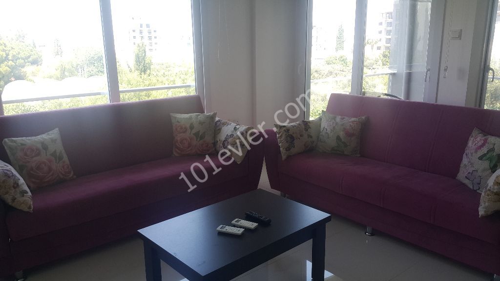 Flat To Rent in Türk Mahallesi, Kyrenia