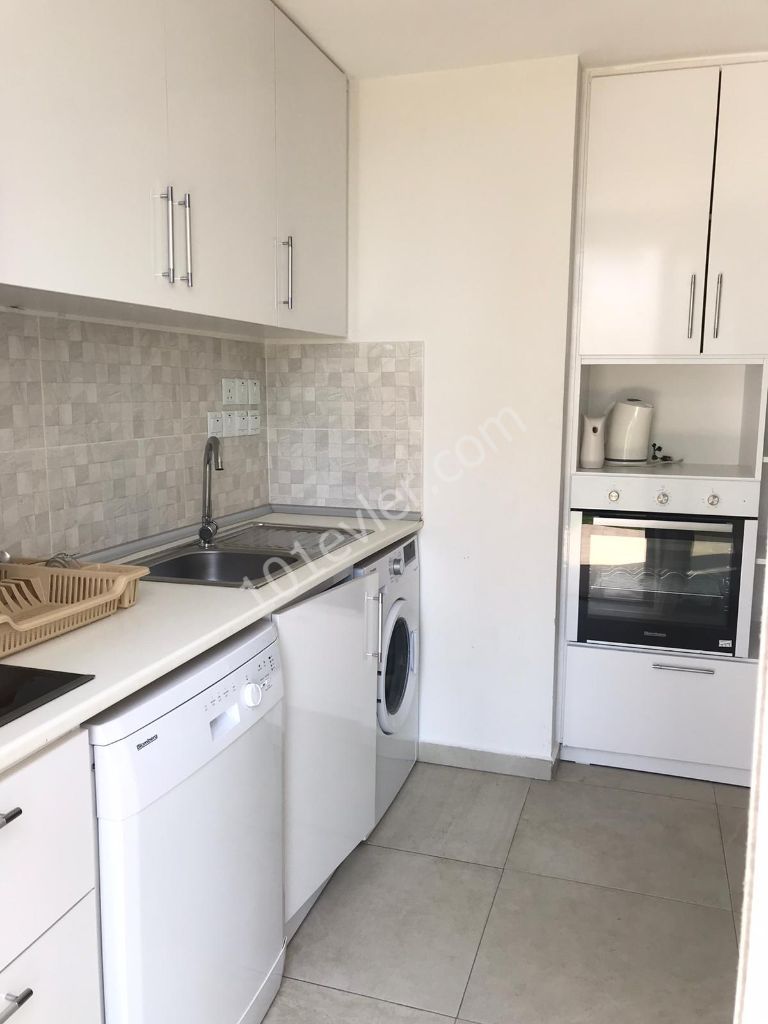 Flat To Rent in Alsancak, Kyrenia