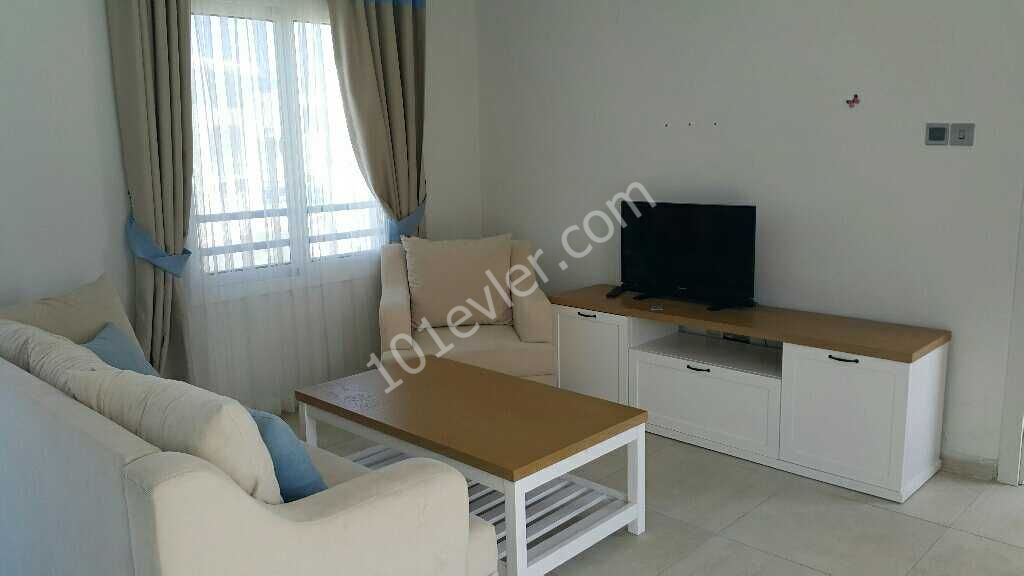 Flat To Rent in Alsancak, Kyrenia