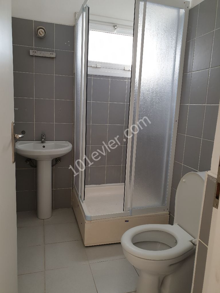 GİRNE LORD PALACE ARKASINDA 2+1 EŞYALI DAİRE!