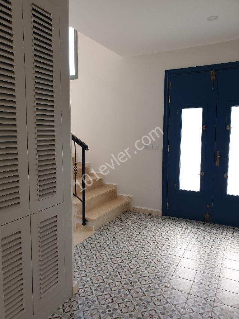 Villa To Rent in Alsancak, Kyrenia