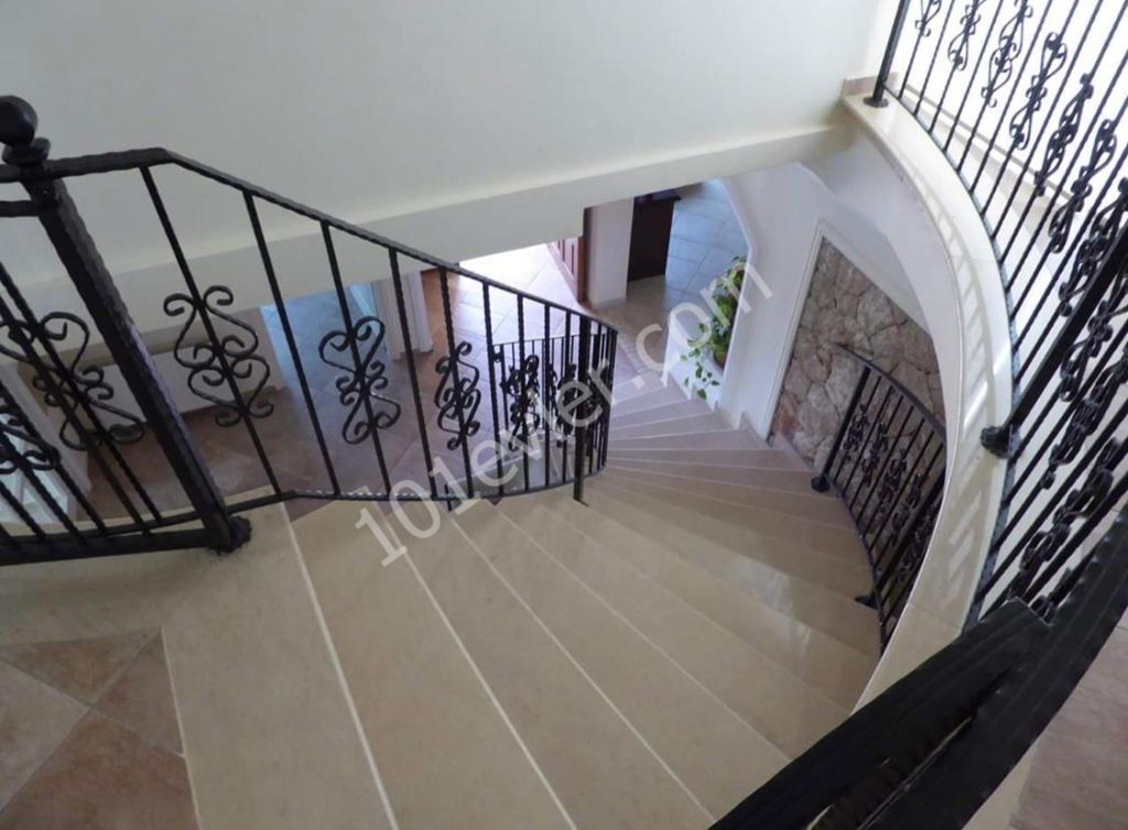 Villa To Rent in Çatalköy, Kyrenia