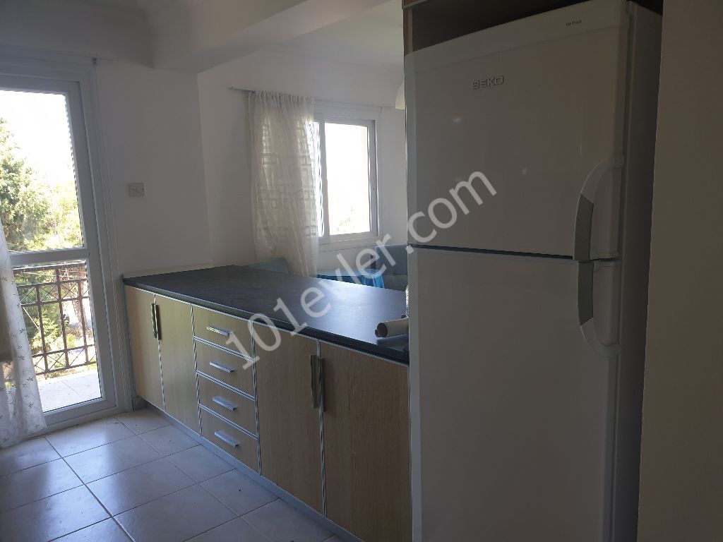 Flat To Rent in Girne Merkez, Kyrenia