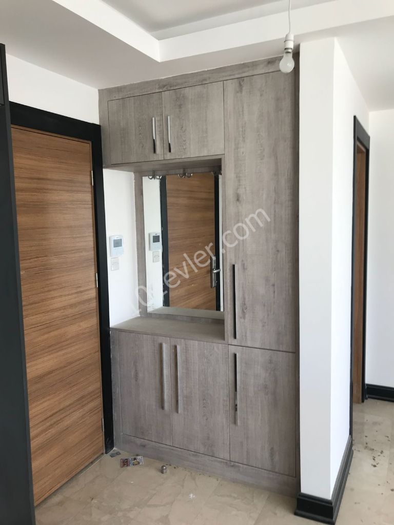 Flat To Rent in Girne Merkez, Kyrenia