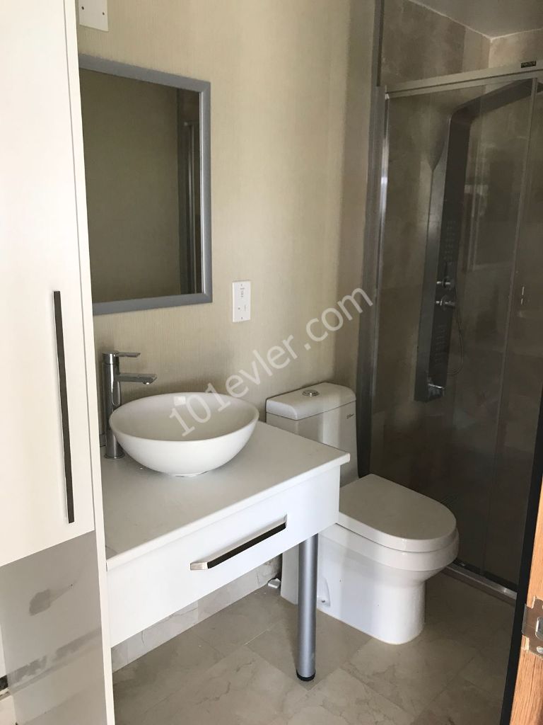 Flat To Rent in Girne Merkez, Kyrenia