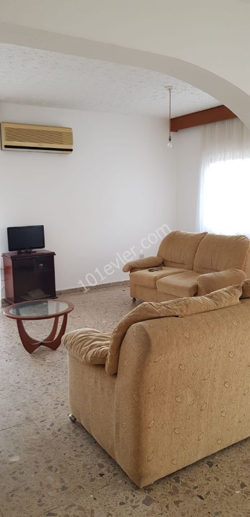 Flat To Rent in Ortaköy, Nicosia