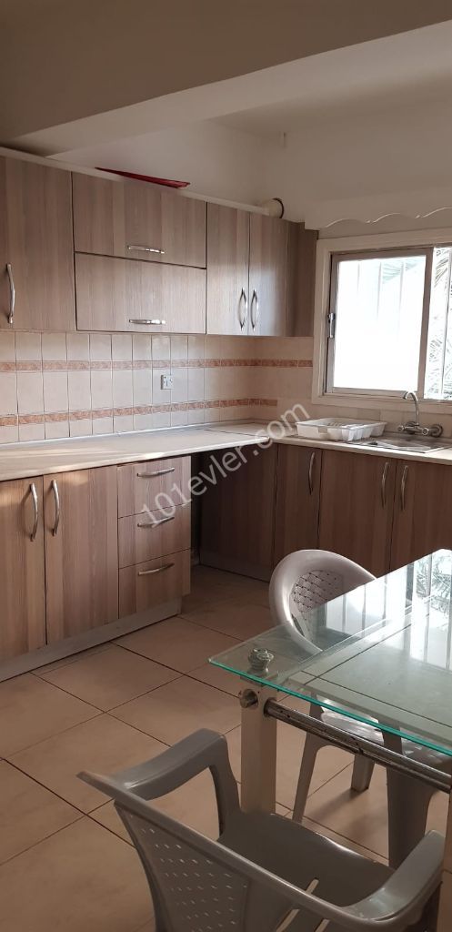 Flat To Rent in Ortaköy, Nicosia