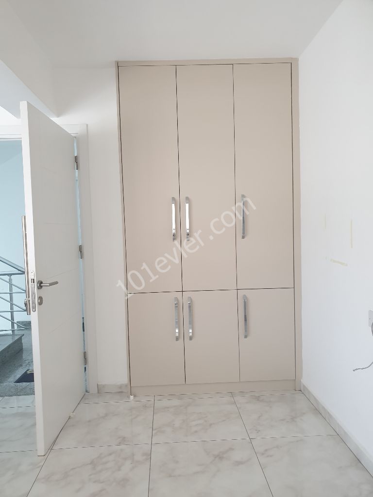 Flat To Rent in Girne Merkez, Kyrenia