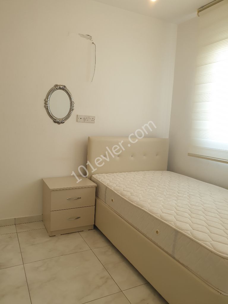 Flat To Rent in Girne Merkez, Kyrenia