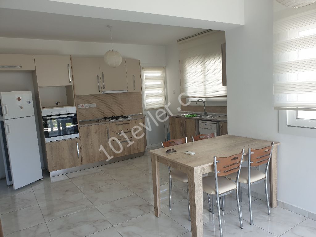 Flat To Rent in Girne Merkez, Kyrenia