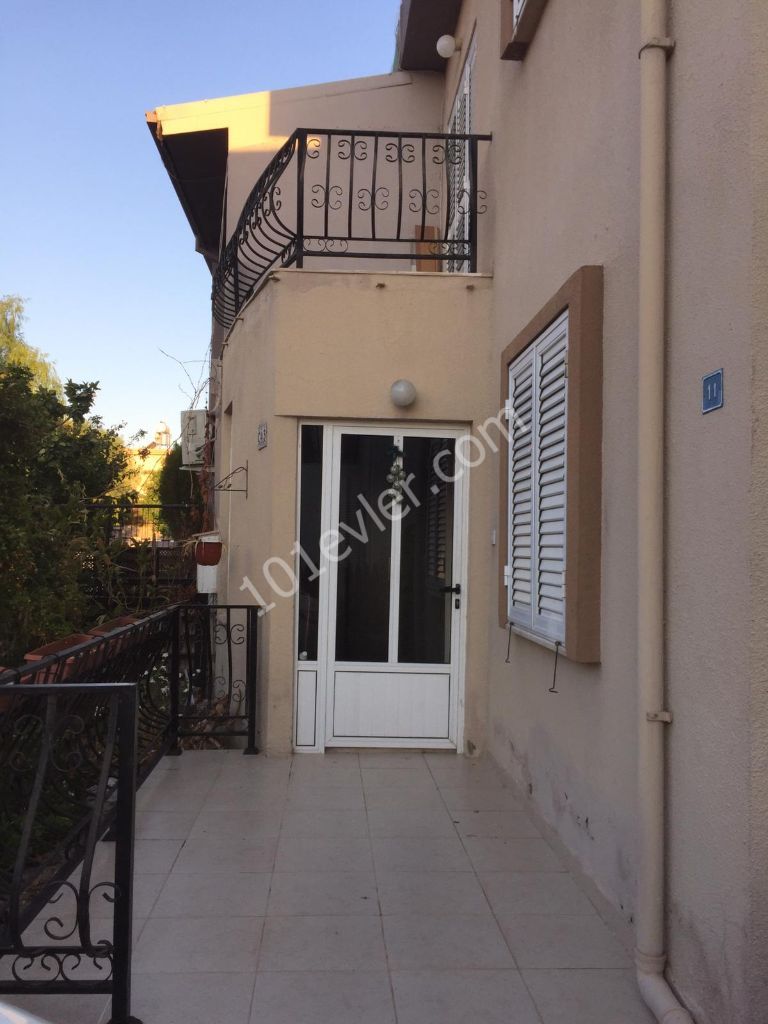 3 + 1 DETACHED VILLA WITH TURKISH COB ON THE KYRENIA BOSPHORUS!!! (OPPORTUNITY)!!! ** 