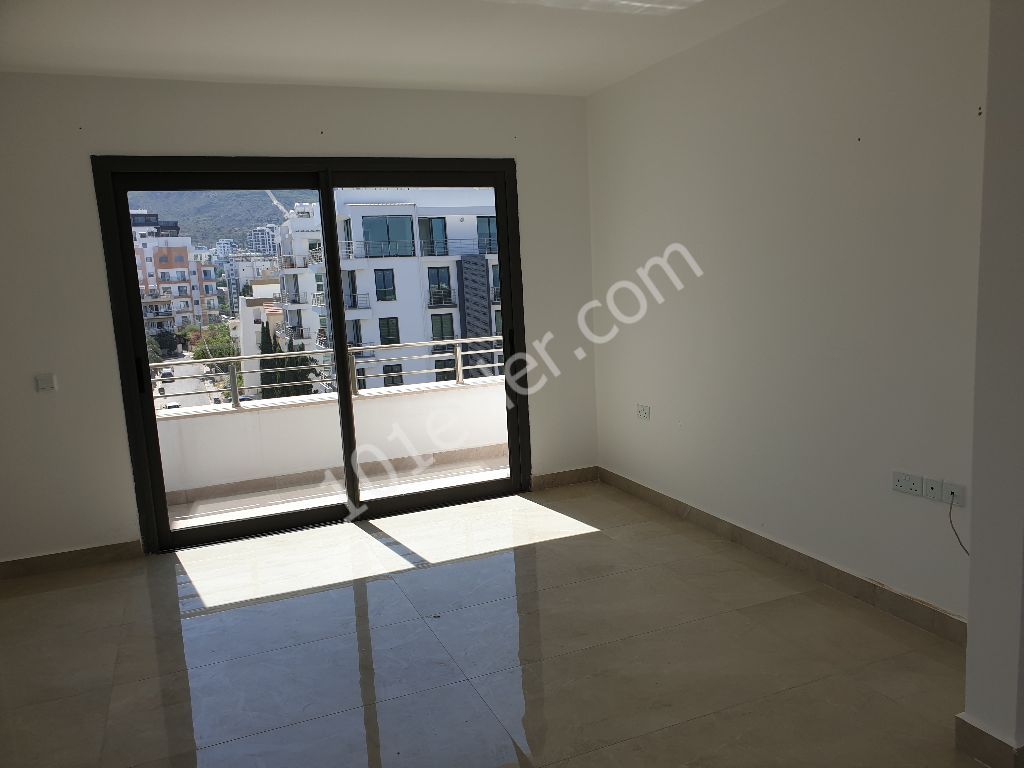 Penthouse To Rent in Girne Merkez, Kyrenia