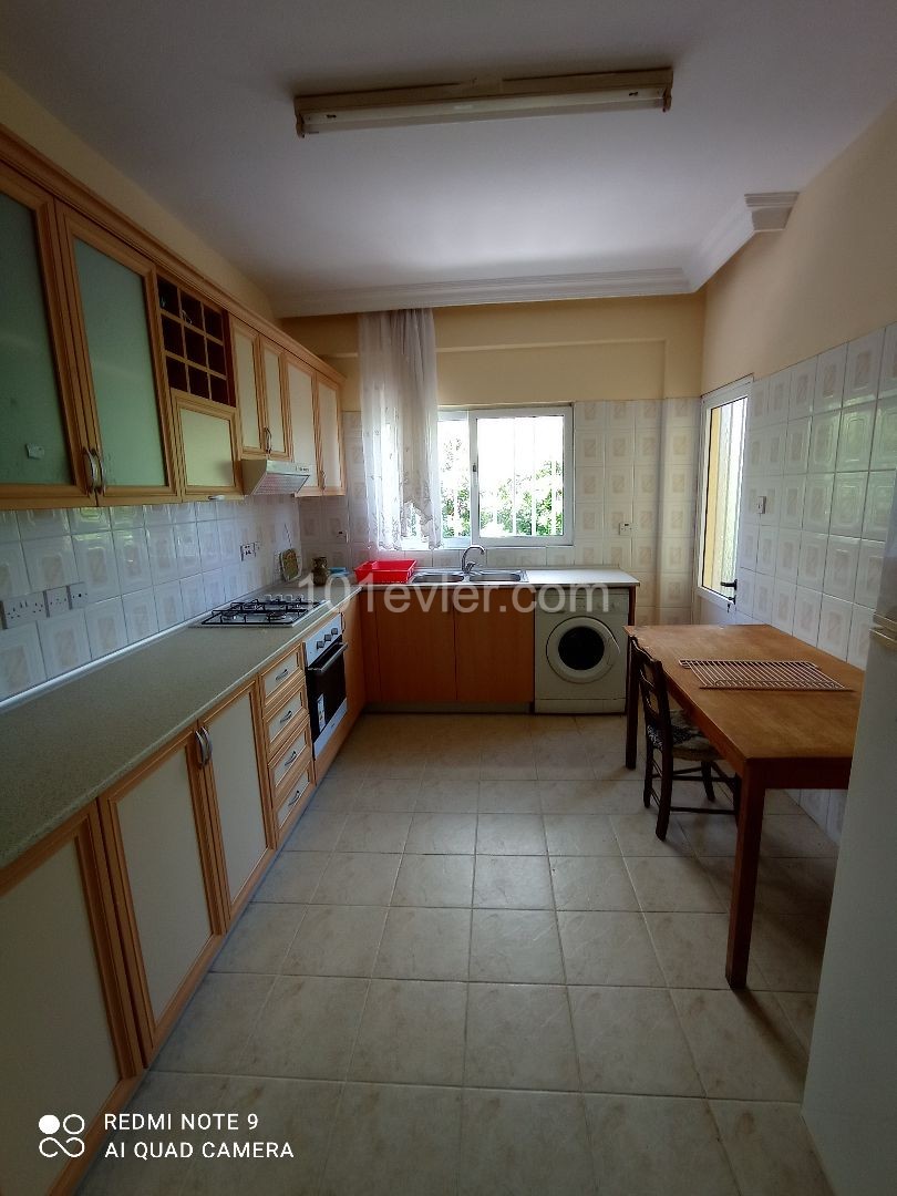 KYRENIA TAX OFFICE IS A 3 + 1 APARTMENT WITH A COMMERCIAL PERMIT ON THE GROUND FLOOR NEARBY! ** 